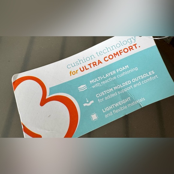 BareTraps pastel Mint Green porter lightweight foam cushion Sandals easy off - Picture 5 of 7